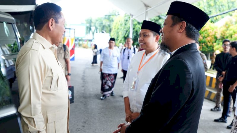 Gubernur Sulsel Dampingi Wamenhan RI dalam Kegiatan Ramadan Leadership Camp di Asrama Haji