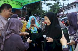 Appi dan Melinda Aksa  Disambut Hangat Saat Hadiri Buka Puasa Bersama Warga Maccini Sawah