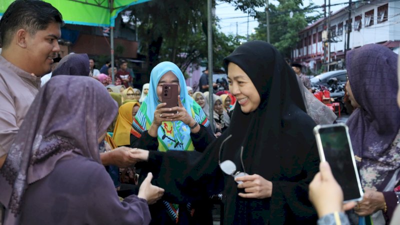 Appi dan Melinda Aksa  Disambut Hangat Saat Hadiri Buka Puasa Bersama Warga Maccini Sawah