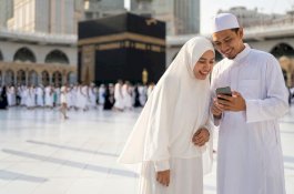 Indosat Gandeng BERSATHU, Jamaah Haji dan Umrah Kini Lebih Tenang Beribadah dengan Konektivitas Andal