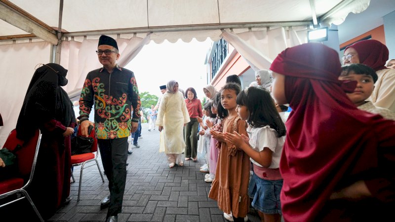 Sekda Jufri Rahman Buka Puasa Bersama Anak Panti Asuhan
