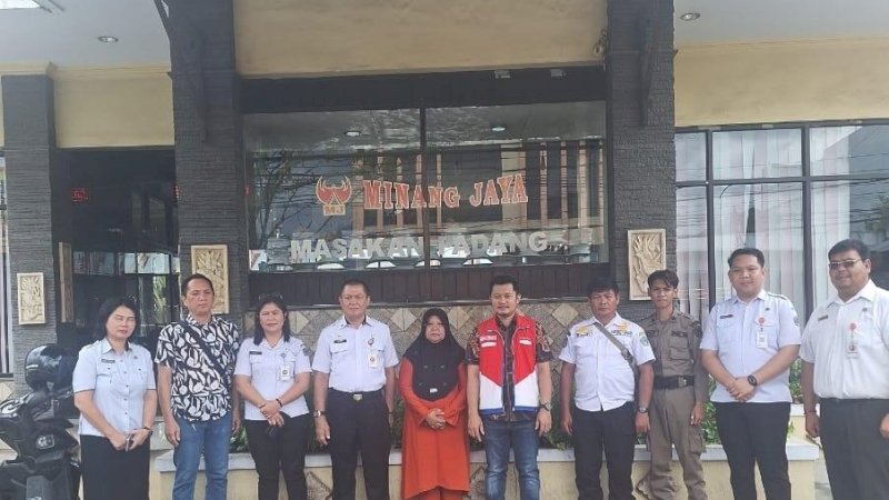 Pertamina Patra Niaga Regional Sulawesi menambah pasokan LPG 3 kilogram di wilayah Sulawesi Utara untuk menjaga ketersediaan energi bagi masyarakat, khususnya rumah tangga dan pelaku usaha mikro.