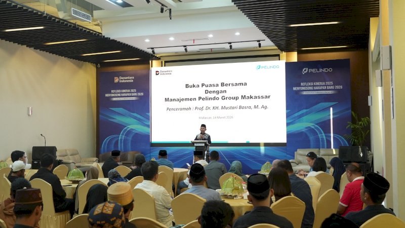 PT Pelabuhan Indonesia (Persero) Regional 4 menggelar kegiatan buka puasa bersama dengan para pedagang asongan yang beraktivitas di kawasan Pelabuhan Makassar, Sabtu (14/3/2026)