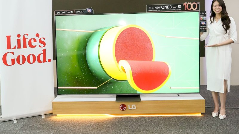 Untuk mendukung performa visual, LG menyematkan &alpha;8 AI Processor Gen2, prosesor berbasis kecerdasan buatan generasi terbaru.