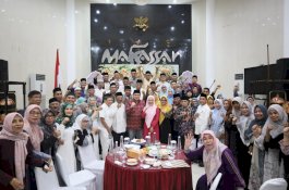 Wali Kota dan Ketua TP PKK Makassar Buka Puasa Bersama Purna Bakti Lingkup Pemkot 