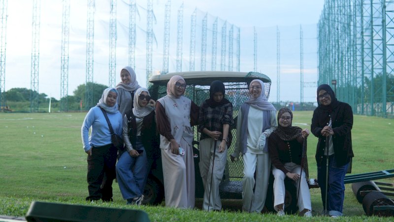 Kegiatan riding bersama pengguna Honda Scoopy ini digelar pada Minggu (15/3) dengan melibatkan komunitas pecinta Scoopy di Kota Makassar.