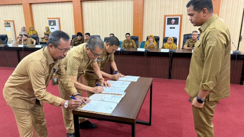 Tingkatkan Kinerja dan Transparansi, Bupati Bantaeng Tandatangani Perjanjian Kinerja dan Pakta Integritas