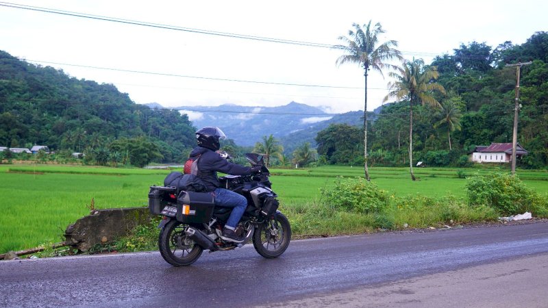 Astra Motor Sulsel membagikan tips mudik aman menggunakan sepeda motor Honda dengan prinsip #Cari_Aman menjelang musim mudik Lebaran.
