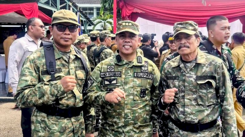 Bupati Wajo Andi Rosman Dukung Penguatan Bela Negara Lewat Latsarmil Komcad ASN dan Kepala Desa