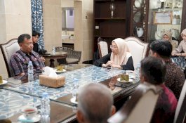 Ketua Dewan Lingkungan Makassar Dorong Kolaborasi Wilayah Tangani Sampah