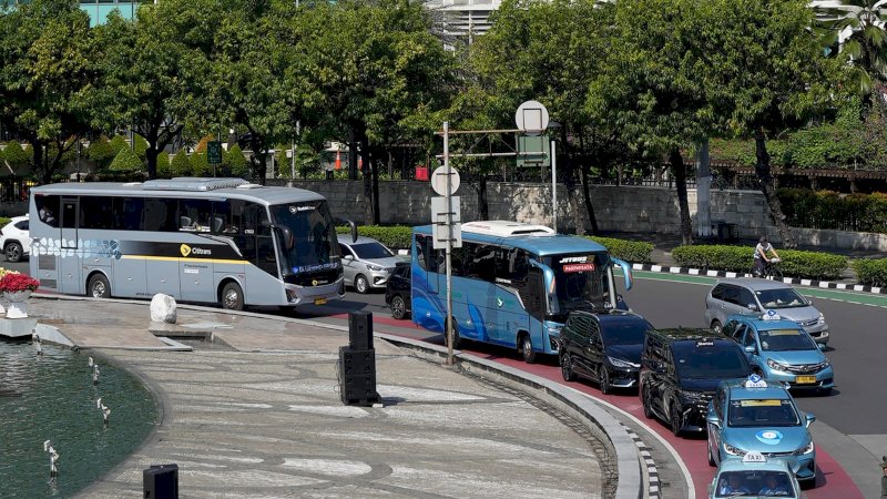 PT Blue Bird Tbk (BIRD) menunjukkan ketahanan sekaligus transformasi bisnis yang solid di tengah tekanan industri transportasi berbasis aplikasi. Sepanjang tahun buku 2025,