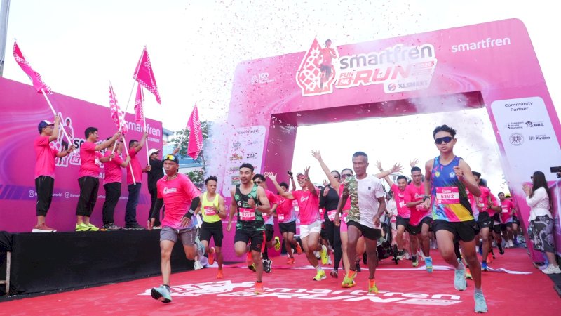 PT XLSMART Telecom Sejahtera Tbk melalui brand SMARTFREN menggelar SMARTFREN Fun Run Manado 2026