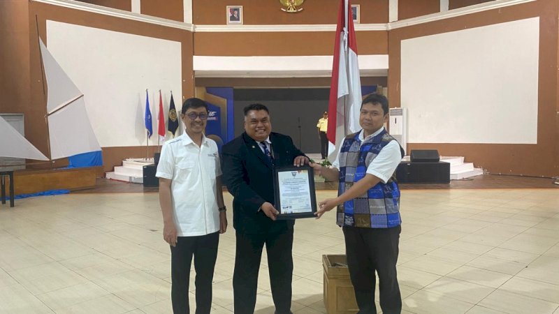 Politeknik Pariwisata Makassar memperkuat posisinya sebagai institusi vokasi unggulan setelah resmi mengantongi sertifikasi internasional ISO 21001:2018 untuk sistem manajemen organisasi pendidikan.