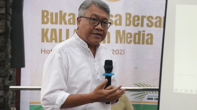 Chief Legal & Sustainability Officer KALLA, Subhan Djaya Mappaturung.