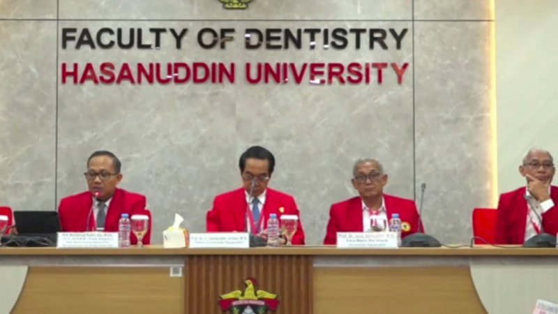 konferensi pers hari pertama pelaksanaan ujian di Kampus Unhas, Makassar, Selasa (21/4/2026)