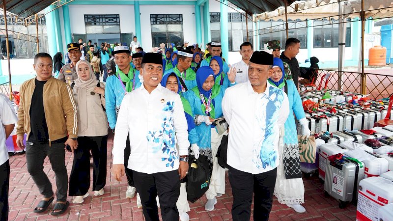 Pelepasan Jemaah Haji Wajo, Bupati dan Wabup Tekankan Nilai Yassiwajori dan Kesiapan Fisik