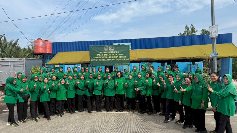 Rangkaian HUT 80, Persit Denintel Kodam XlV Hasanuddin Tanam Pohon Serentak di Tello Baru