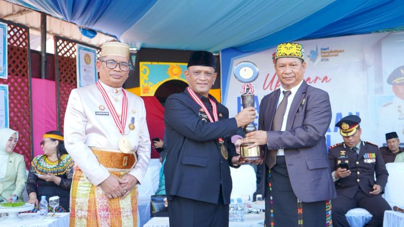 Wabup Wajo Pimpin Upacara Hari Pendidikan Nasional 2026