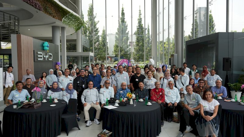 CEO Haka Auto, Hariyadi Kaimuddin, saat berbicara dalam forum alumni dan mahasiswa Teknik Industri ITB