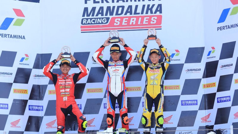 Astra Motor Racing Team (ART) langsung menunjukkan sinyal kuat di awal musim Mandalika Racing Series 2026