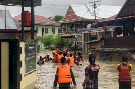 Bone Dilanda Banjir, Puluhan Orang Dievaluasi Dua Meninggal Dunia