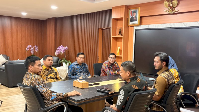 Bertemu Wamendagri, Tasming Bahas Efisiensi Anggaran hingga Restrukturisasi OPD