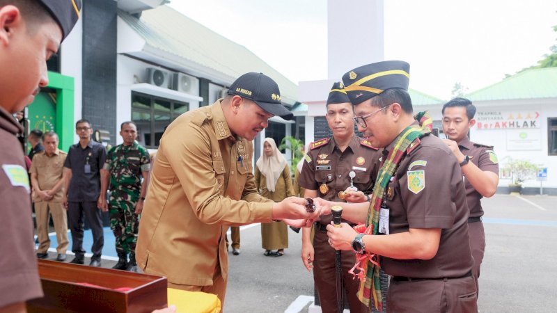 Lakukan Kunjungan Kerja ke Bantaeng, Kajati Sulsel Disambut Hangat Bupati Bersama Kajari Bantaeng