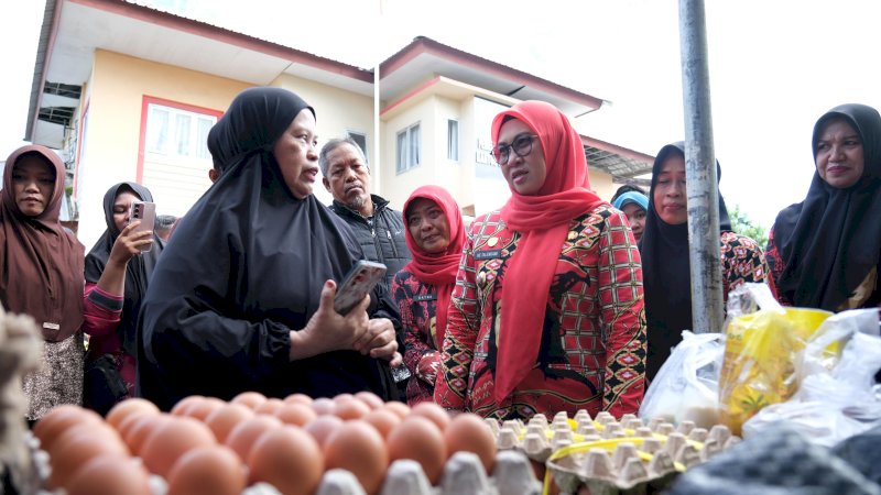 Tinjau Pasar Murah, Bupati Gowa Sebut Upaya Pemerintah Tekan Harga Pangan Jelang Iduladha