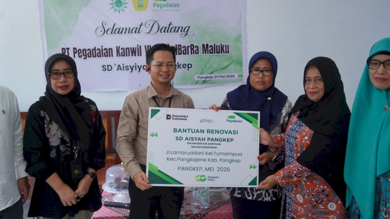Pegadaian menyalurkan bantuan renovasi gedung sekolah dan pembangunan pagar untuk SD Aisyiyah Pangkep dengan nilai bantuan mencapai Rp100 juta.
