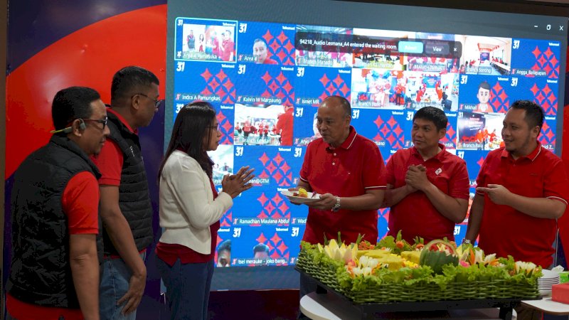 Sejak berdiri pada 1995, Telkomsel telah menjadi bagian dari berbagai fase penting perkembangan telekomunikasi nasional, mulai dari kehadiran kartuHalo dan simPATI hingga pengembangan jaringan 3G, 4G/LTE, dan Hyper 5G.