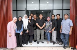 Appi Resmikan Sekretariat Baru IKA Fakultas Hukum Unhas