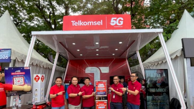 Pada penyelenggaraan tahun ini, Telkomsel menghadirkan inovasi layanan video streaming Telkomsel Makassar Half Marathon 2026 untuk kategori 10K dan Half Marathon. Tayangan berlangsung menyeluruh mulai dari start hingga finish dengan dukungan empat kamera bergerak yang menangkap berbagai momen penting di sepanjang rute