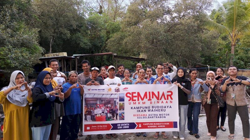 Seminar yang berlangsung interaktif ini dihadiri oleh 37 peserta yang mewakili 8 kelompok budidaya ikan aktif di Kampung Waiheru, serta perwakilan resmi dari Dinas Perikanan Kota Ambon.