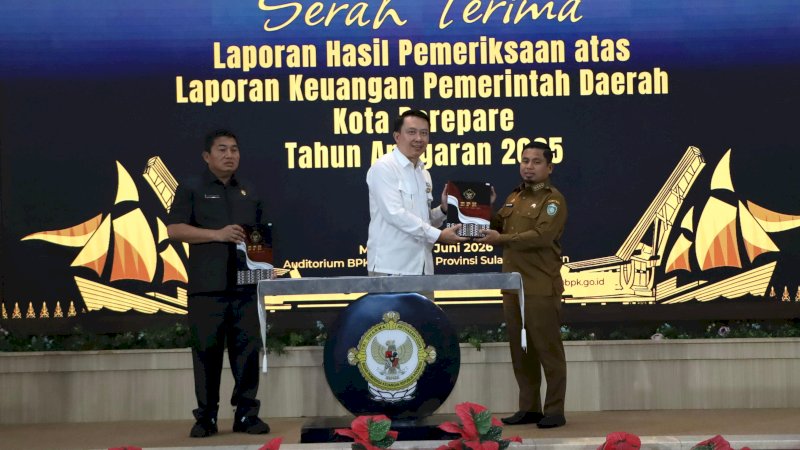 BPK Serahkan LHP LKPD 2025, Kota Parepare Pertahankan Predikat WTP