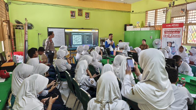 Asmo Sulsel membangun sinergi lintas sektoral bersama Unit Kamsel Polres Gowa dan Jasa Raharja. Kolaborasi strategis ini menyasar kurang lebih 50 siswa di SMPN 1 Gowa pada Selasa, 9 Juni 2026.