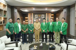 Pimpinan dan Legislator PPP Silaturahmi ke Wali Kota Makassar 