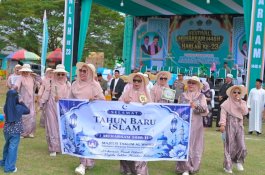 Ribuan Peserta Semarakkan Pawai Hijratur Rasul di Ponpes Daarul Mu’minin As’adiyah Doping