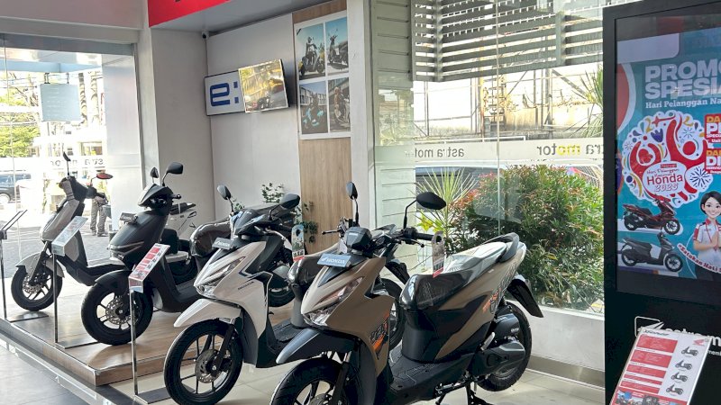 Asmo Sulsel mengajak masyarakat untuk beralih ke strategi mobilitas cerdas melalui pemilihan kendaraan yang tidak hanya nyaman, tetapi juga memiliki efisiensi tinggi guna menekan pengeluaran harian.
