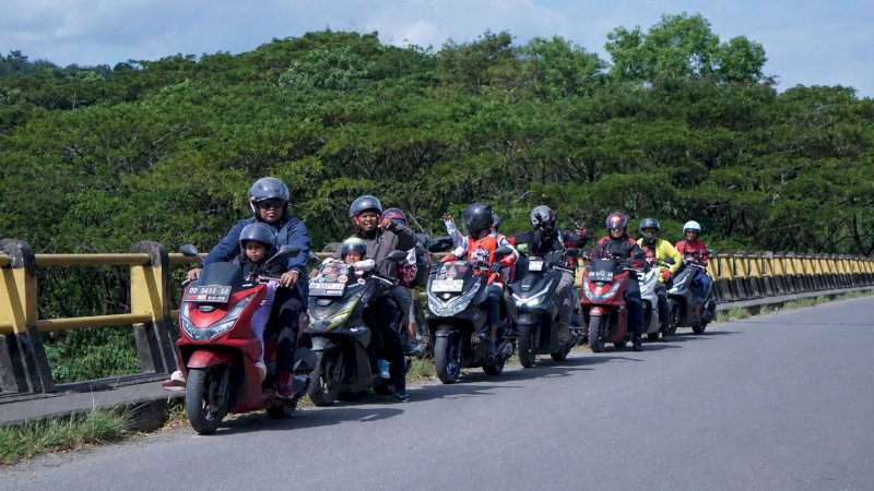 Komunitas Motor Honda PCX Makassar
