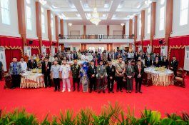 Gubernur Andi Sudirman Kukuhkan Mardiyanto Arif Rakhmadi sebagai Kepala Perwakilan BPKP Sulsel