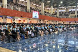 Wisuda Ke-88 Unismuh Makassar: Lepas 1.411 Lulusan dan Resmikan Riset Hilirisasi Pengolahan Sampah