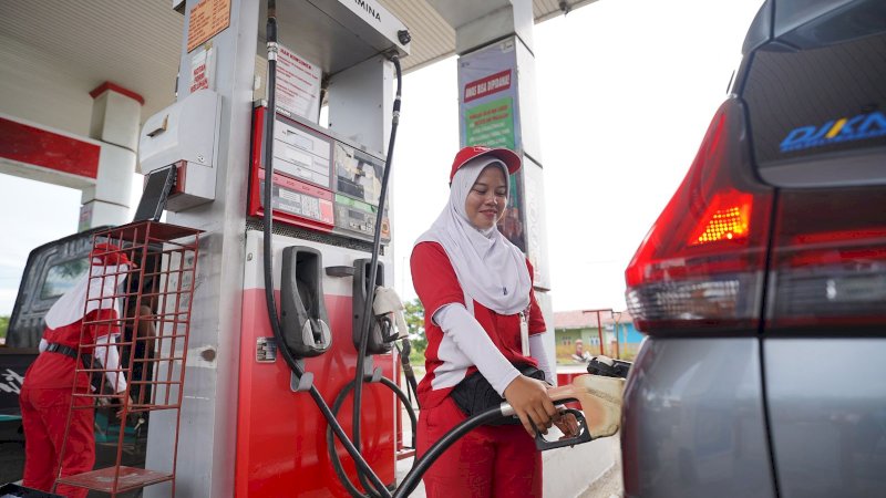 Langkah penegasan ini diambil sekaligus sebagai respons cepat Pertamina dalam menyikapi dinamika informasi dan perhatian publik terkait pelayanan pengisian Biosolar yang terjadi di SPBU 74.911.53 Kilometer 3 Parepare.
