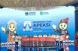Tasming Hamid Serap Inovasi dan Transformasi Digital pada Rakernas APEKSI XVIII di Medan