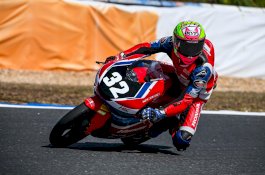 Bawa Modal Kemenangan Masa Lalu, Kiandra Ramadhipa Optimis Taklukkan Putaran Moto3 Junior Jerez