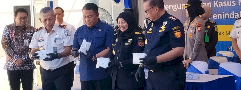 Bea Cukai Makassar Gagalkan Penyelundupan Sabu Asal Malaysia Bermodus Body Strapping