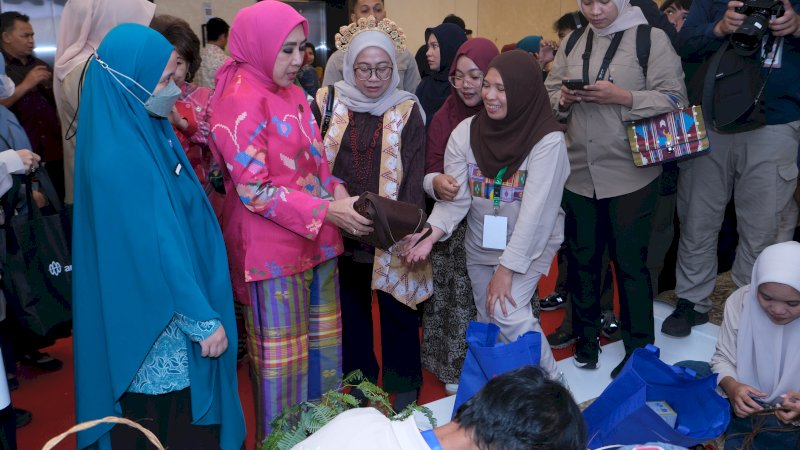 PT Vale Hadirkan Anyaman Teduhu di Ajang Dekranas