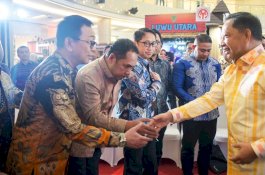 Bupati Wajo Hadiri Penutupan HUT ke-46 Dekranas, Perkuat Promosi Sutera Wajo ke Pasar Nasional