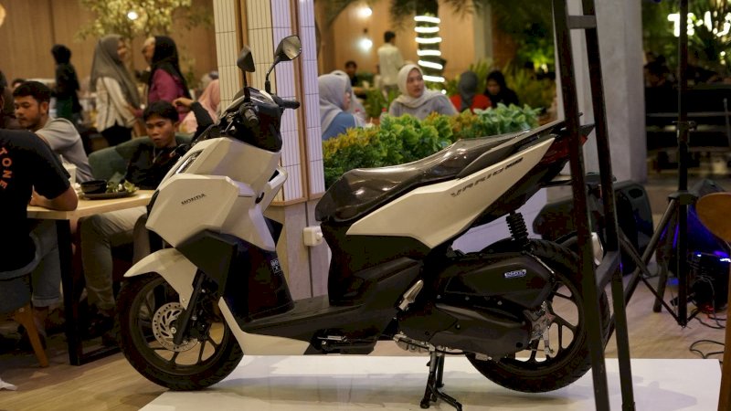 New Honda Vario Evo 160, Astra Motor Sulawesi Selatan (Asmo Sulsel) menggelar rangkaian Public Exhibition di sejumlah kota di Sulawesi Selatan, Sulawesi Barat, Sulawesi Tenggara, hingga Ambon.