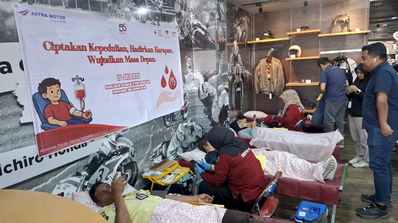 Main Dealer sepeda motor Honda untuk wilayah Sulawesi Selatan, Barat, Tenggara, dan Ambon ini sukses mengamankan 82 kantong darah melalui aksi donor darah massal yang digelar secara serentak di tiga titik strategis di Kota Makassar, Rabu (15/7/2026)