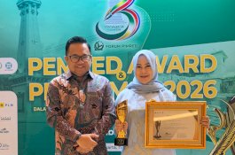 Istri Wakil Bupati Gowa Dinobatkan sebagai Legislator Provinsi Terbaik